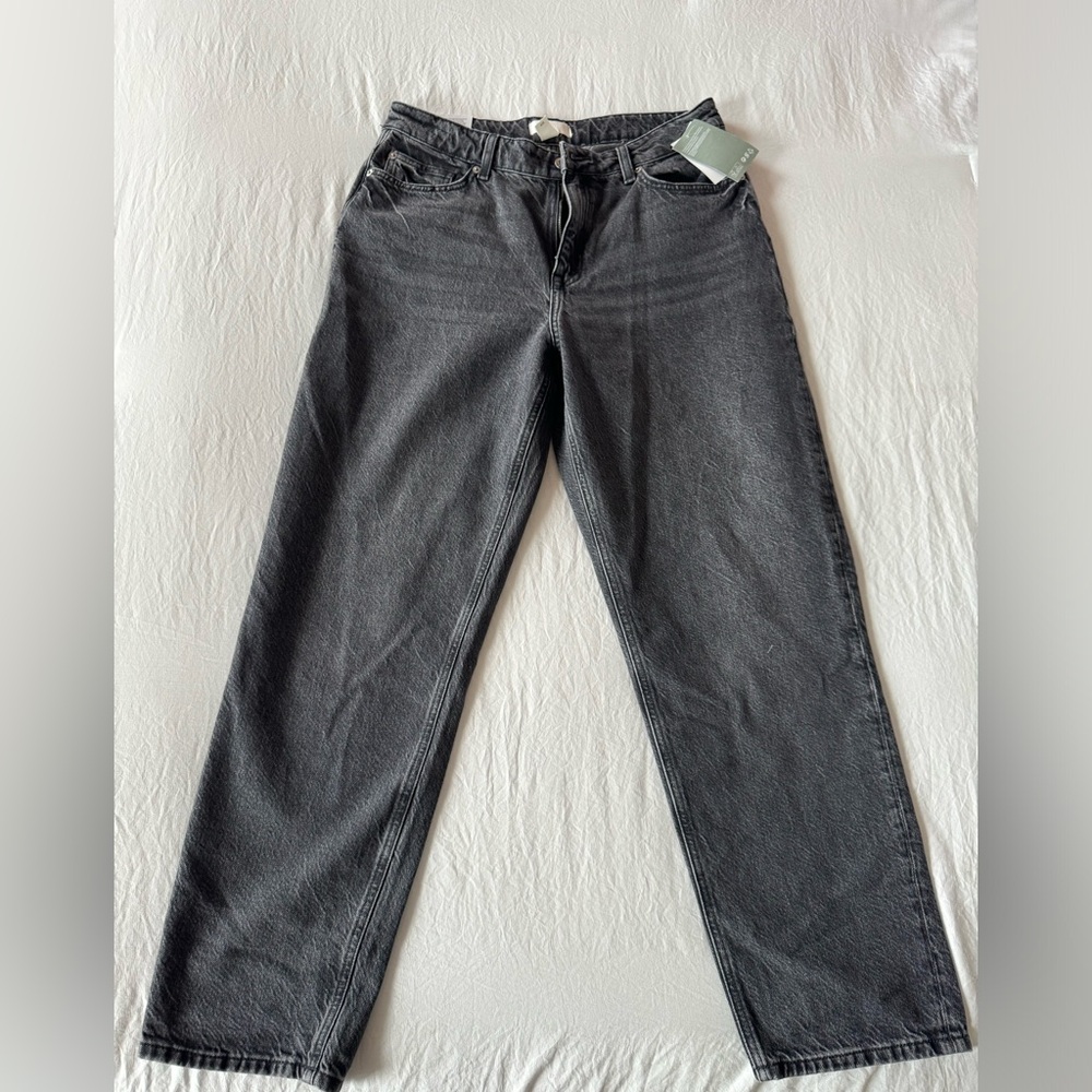 H&M tapered regular waist jeans